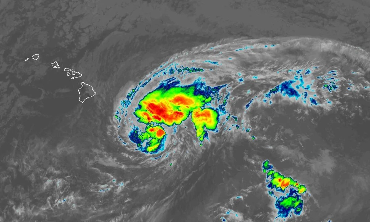 Hawaii’ye Yaklaşan Tropikal Fırtına Lala, Hurrikan Olarak Karaya Çıkma İhtimaliyle Endişe Yaratıyor