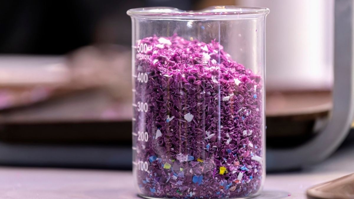 Yeni Nesil Plastik: Isıtıldığında Buharlaşan ve Kendiliğinden Yeniden Oluşan Çığır Açıcı Malzeme