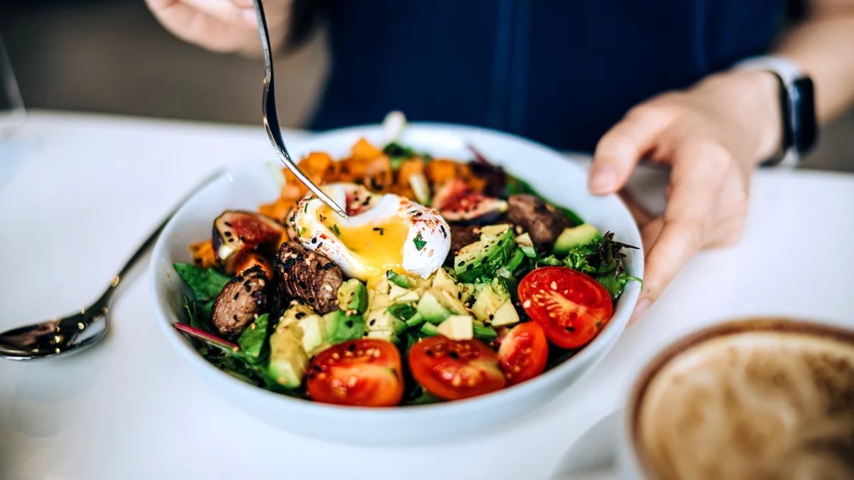Scientists Pitted Keto Against Mediterranean And Low-Fat Diets. Keto Won on One Clear Health Measure.