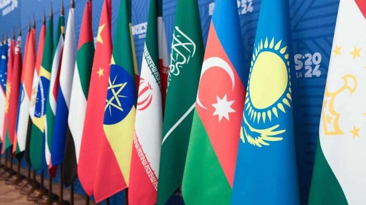 BRICS Büyüdü, Ama Çelişkileri Daha Hızlı Büyüdü