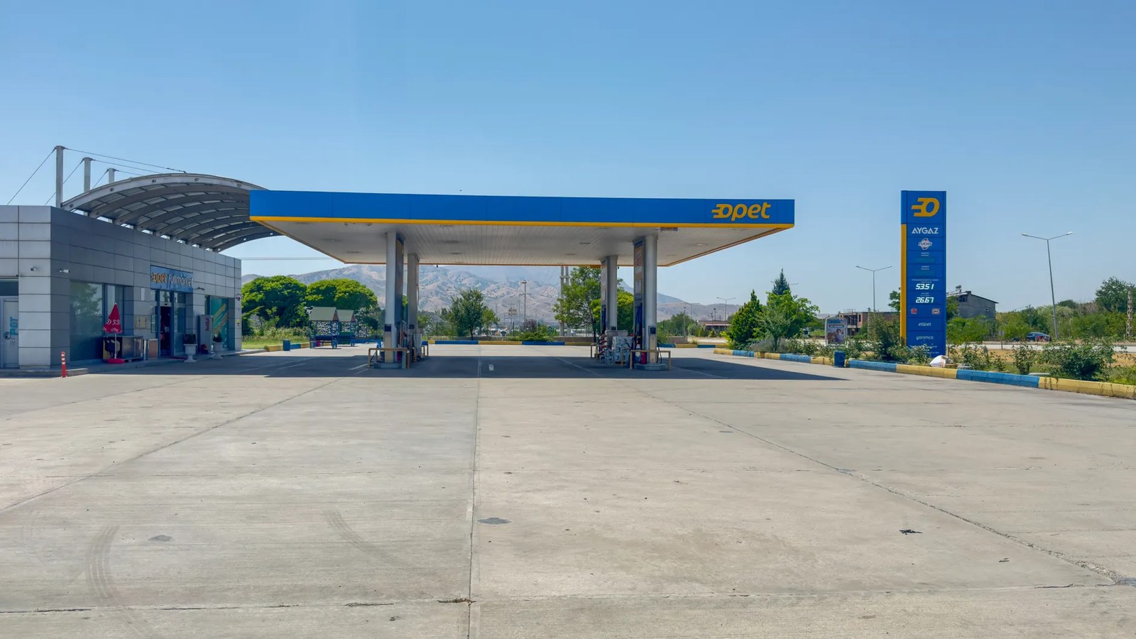 Asya’nın Petrol Emniyet Hanesi Boşalıyor: Hormuz’un Yağ Yastığı Tükendiğinde Beklenenin Dışında Bir Risk Profili