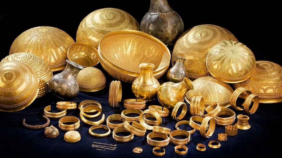 İspanya’da Değerli Bronz Çağı Hazinesi Soyuldu
