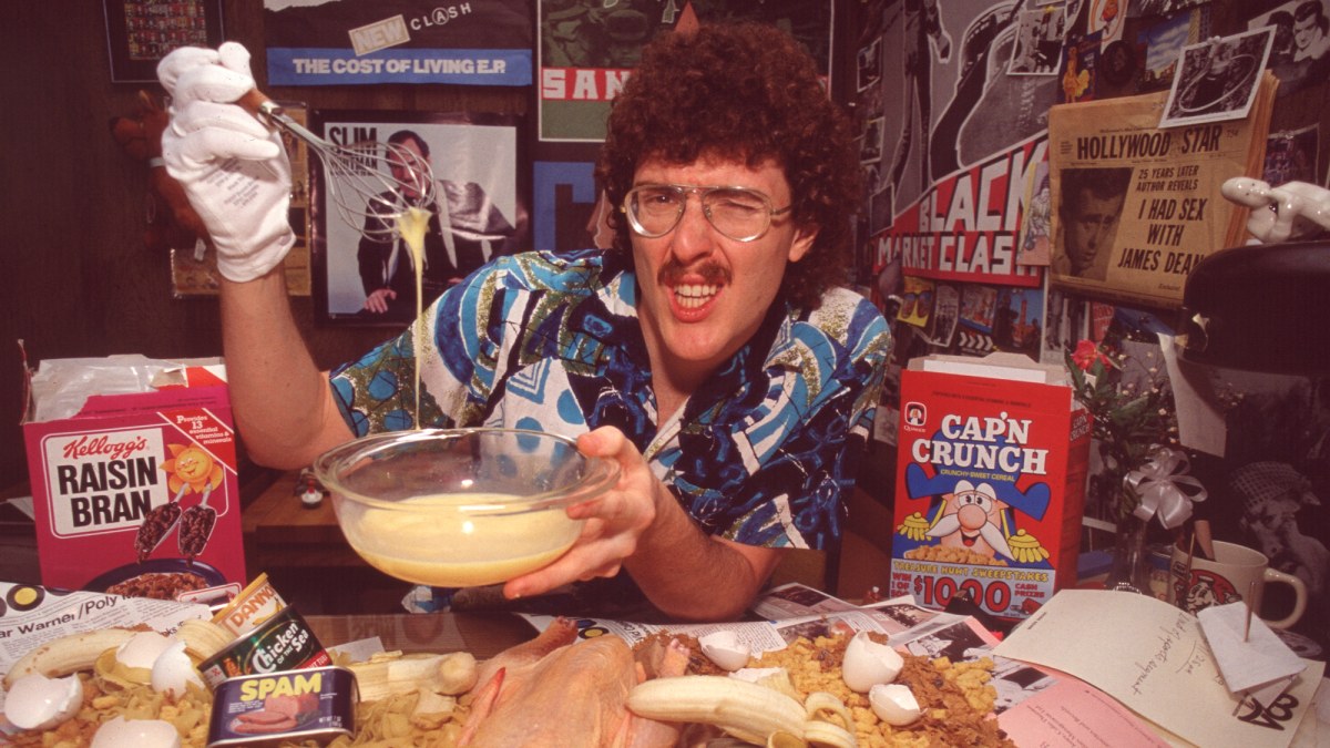Bilimsel Gökyüzüne Taşınan Bir Komedyen: ‘Weird Al’ Yankovic’a Asteroid Adı Verildi