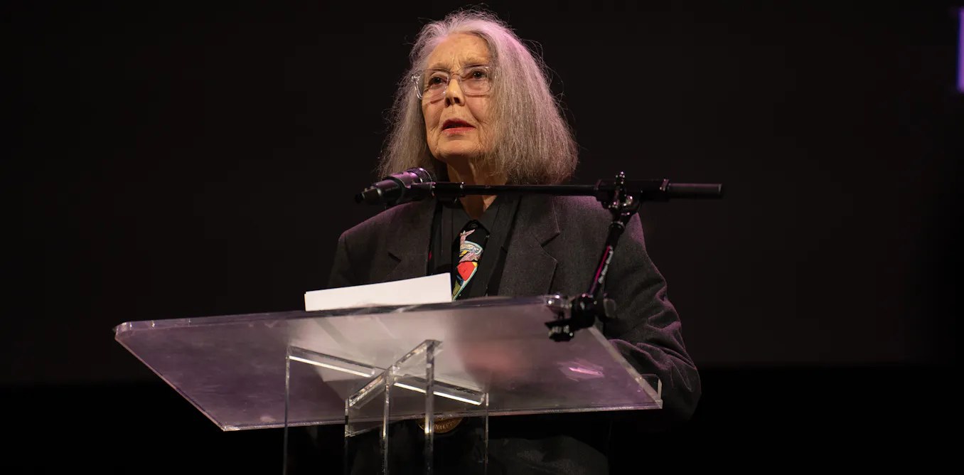 Anne Carson Nobel Edebiyat Ödülü’nü kazandı: Antik Yunan edebiyatını çağdaş yaşama bağlayan özgün eserler