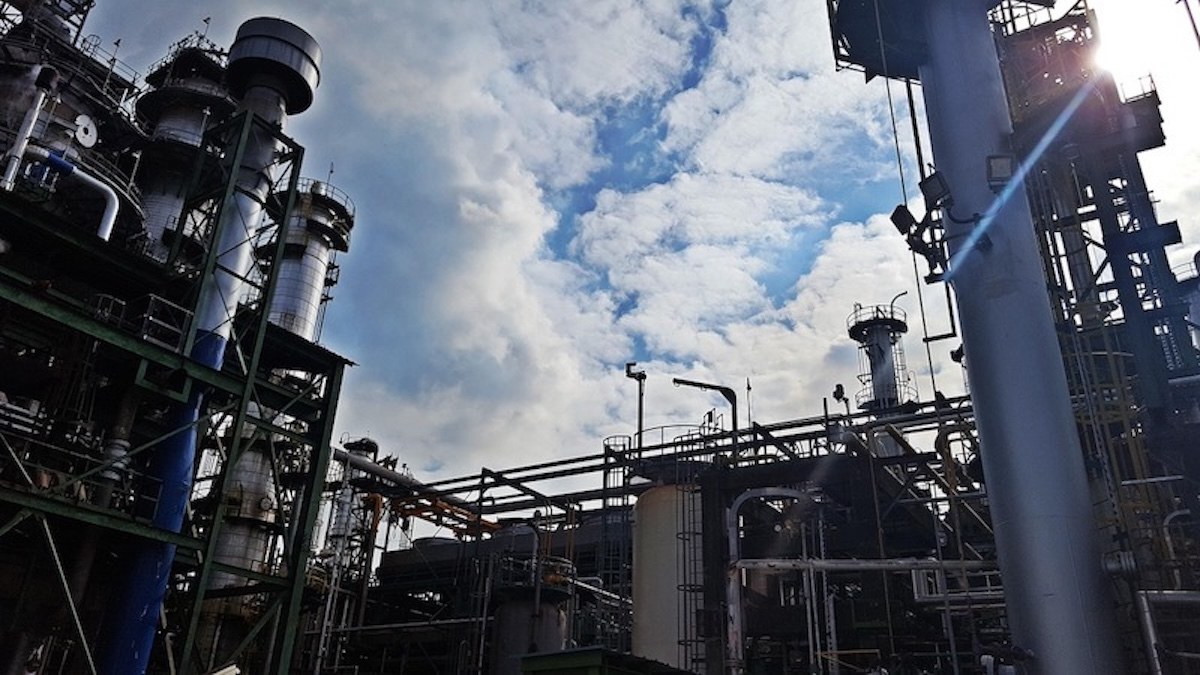 Afrika İnşa Etmeli, Engellememeli: Afrika Enerji Odacıları, Dangote’nin Kenya Rafinerisine Yönelik Mahkeme Kararını Kınadı