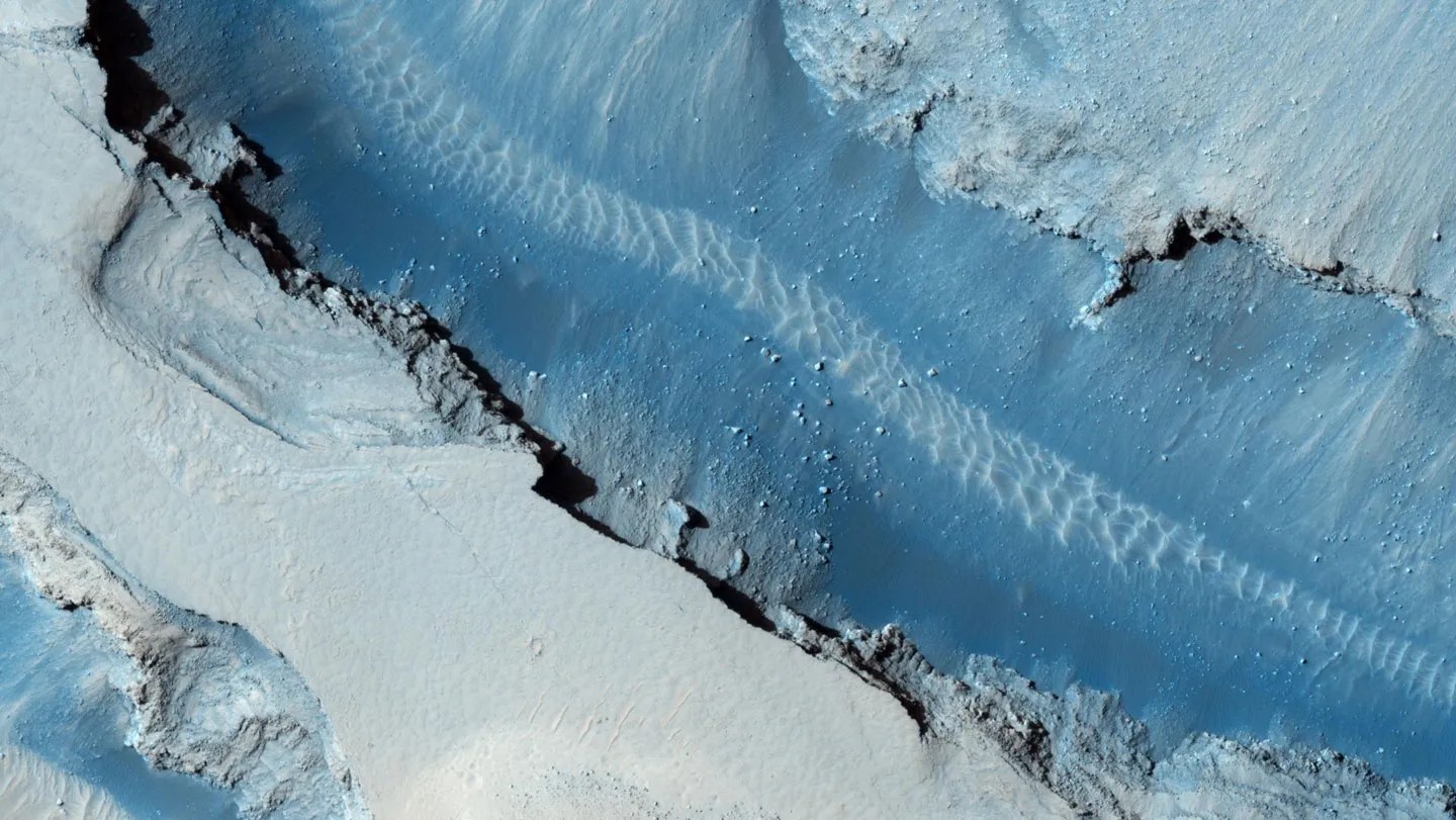 Mars’ta Deprem Kaydı: Dev Kayaların Yuvarlanması İçinde Kanıt Bulundu