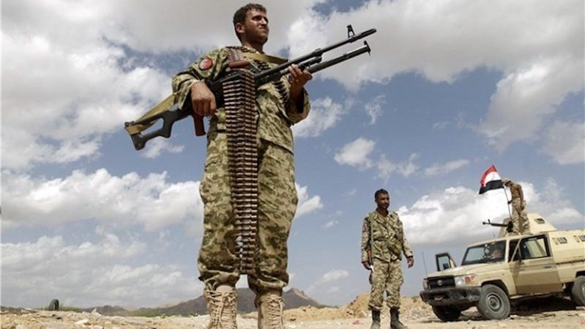 Husiler Yemen’in Kızıldeniz kıyılarının neredeyse tamamını ele geçirdi; petrol fiyatları ve küresel tedarik baskılanıyor